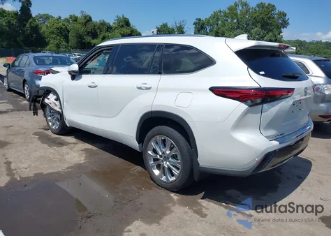 2022 Toyota Highlander Limited z USA, uszkodzony, nr VIN 5TDDZRBH0NS246534